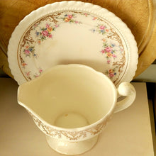 Load image into Gallery viewer, Vintage Creamer and Plate
