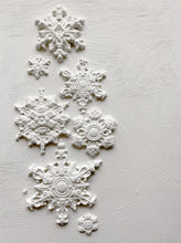 Load image into Gallery viewer, Snowflakes 6x10 IOD Mould   Pre Order Will ship in mid-October
